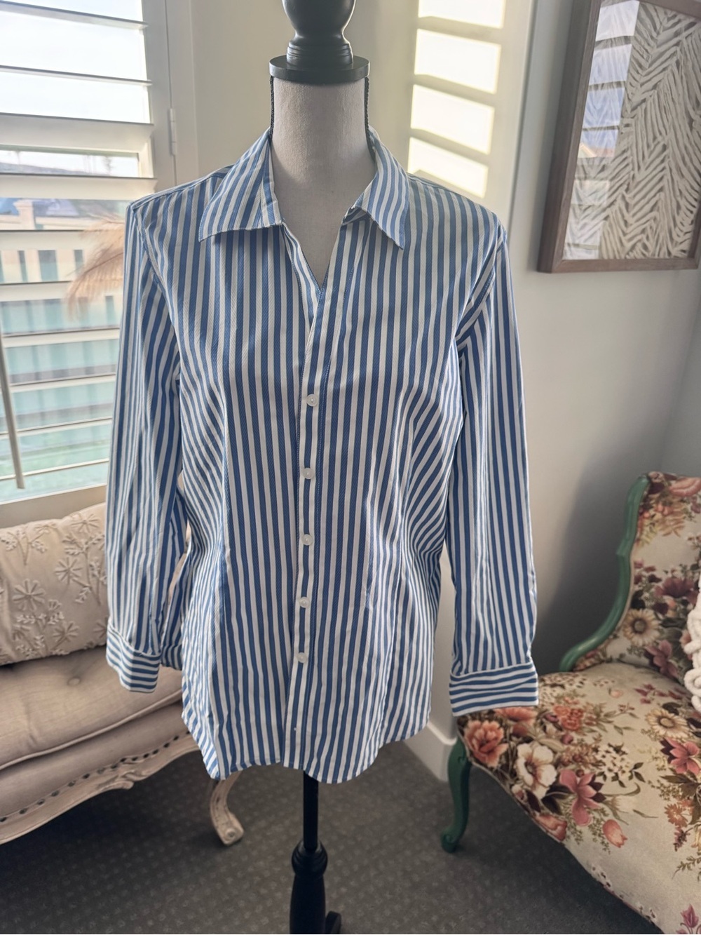 Foxcroft Blue White Striped Wrinkle Free Button Up XL